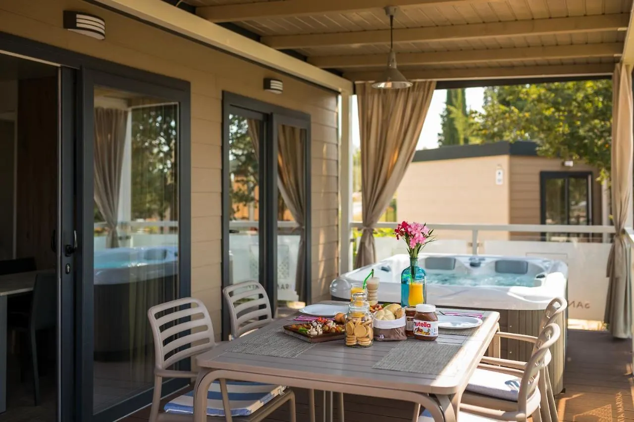 Village de vacances Premium Camping Homes Santa Marina, Lanterna Tar-Vabriga
