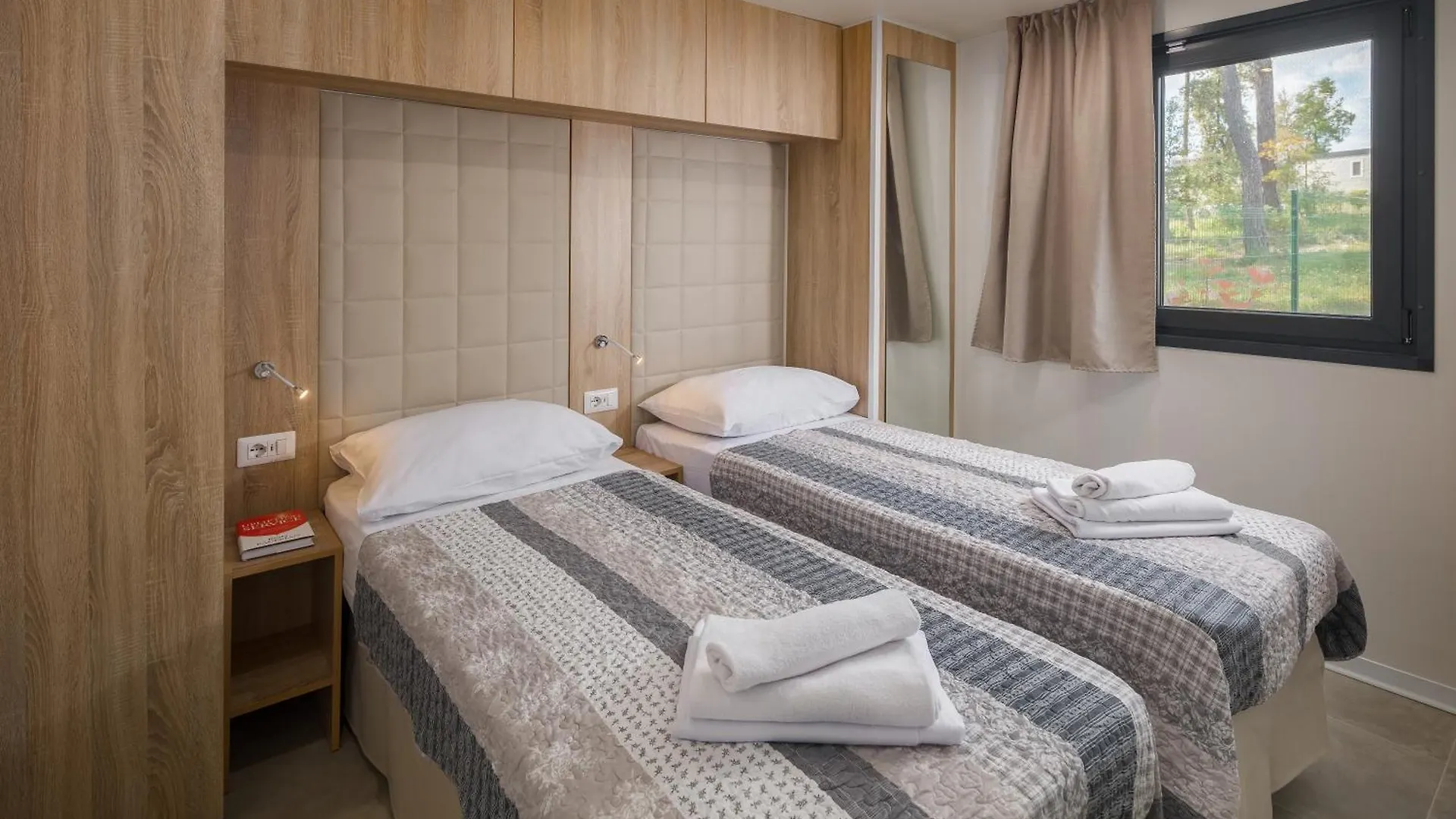 Holiday park Premium Camping Homes Santa Marina, Lanterna Tar-Vabriga