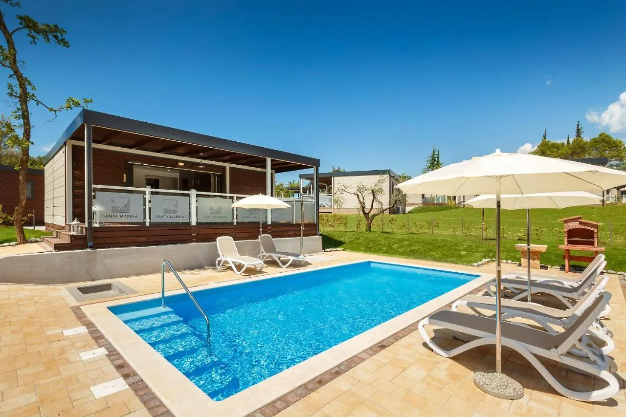 Premium Camping Homes Santa Marina, Lanterna Tar-Vabriga